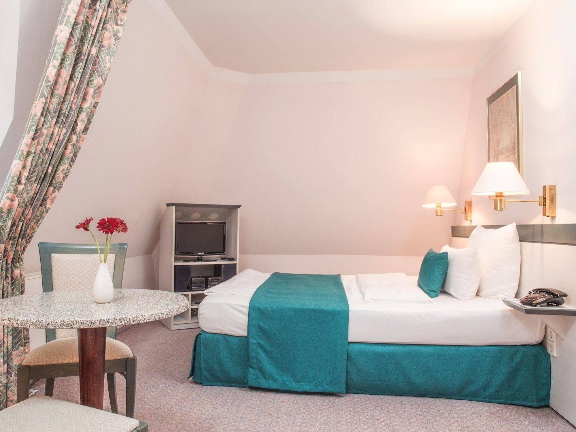 Aparthotel Villa Freisleben Drezno Zewnętrze zdjęcie